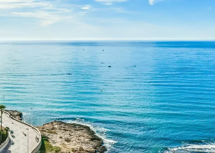 Les Yeux Dans Le Bleu