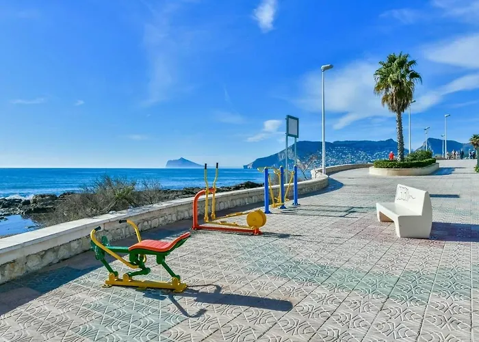 Les Yeux Dans Le Bleu * Κάλπε