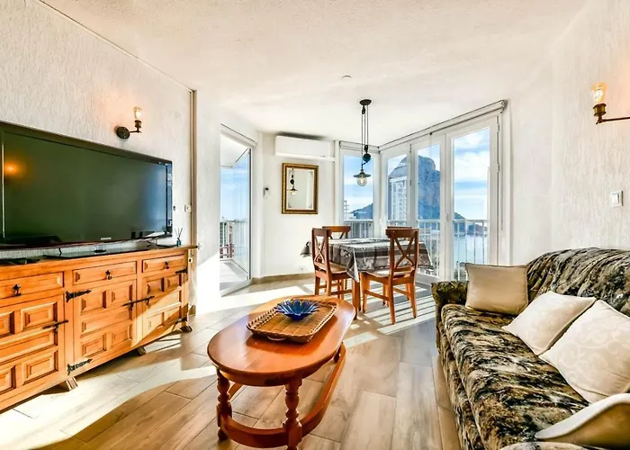 Les Yeux Dans Le Bleu Κάλπε