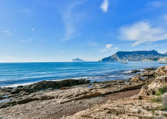 Les Yeux Dans Le Bleu Calp